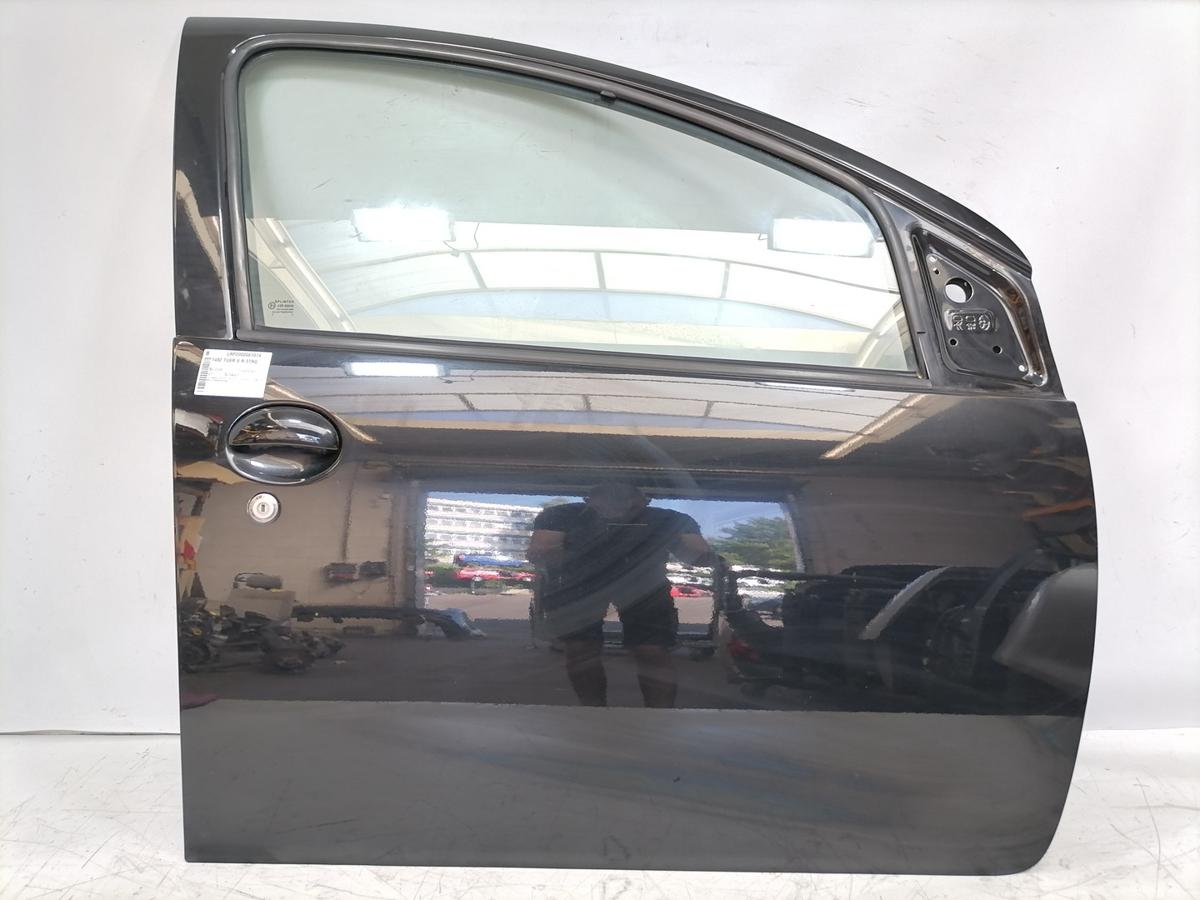 Toyota Aygo 1 original T&uuml;r vorn rechts 211 Schwarz 5-T&uuml;rer Rohbau Bj.2006